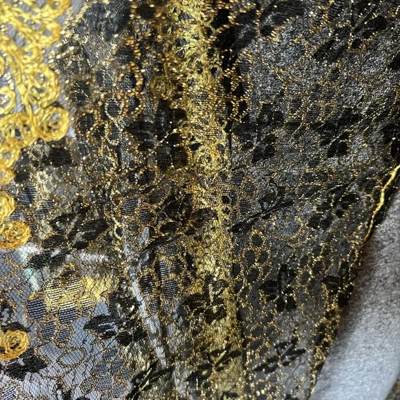 Gorgeous vintage sheer black lace trimmed with gold over coat or pool cover up - Picture 5 of 7